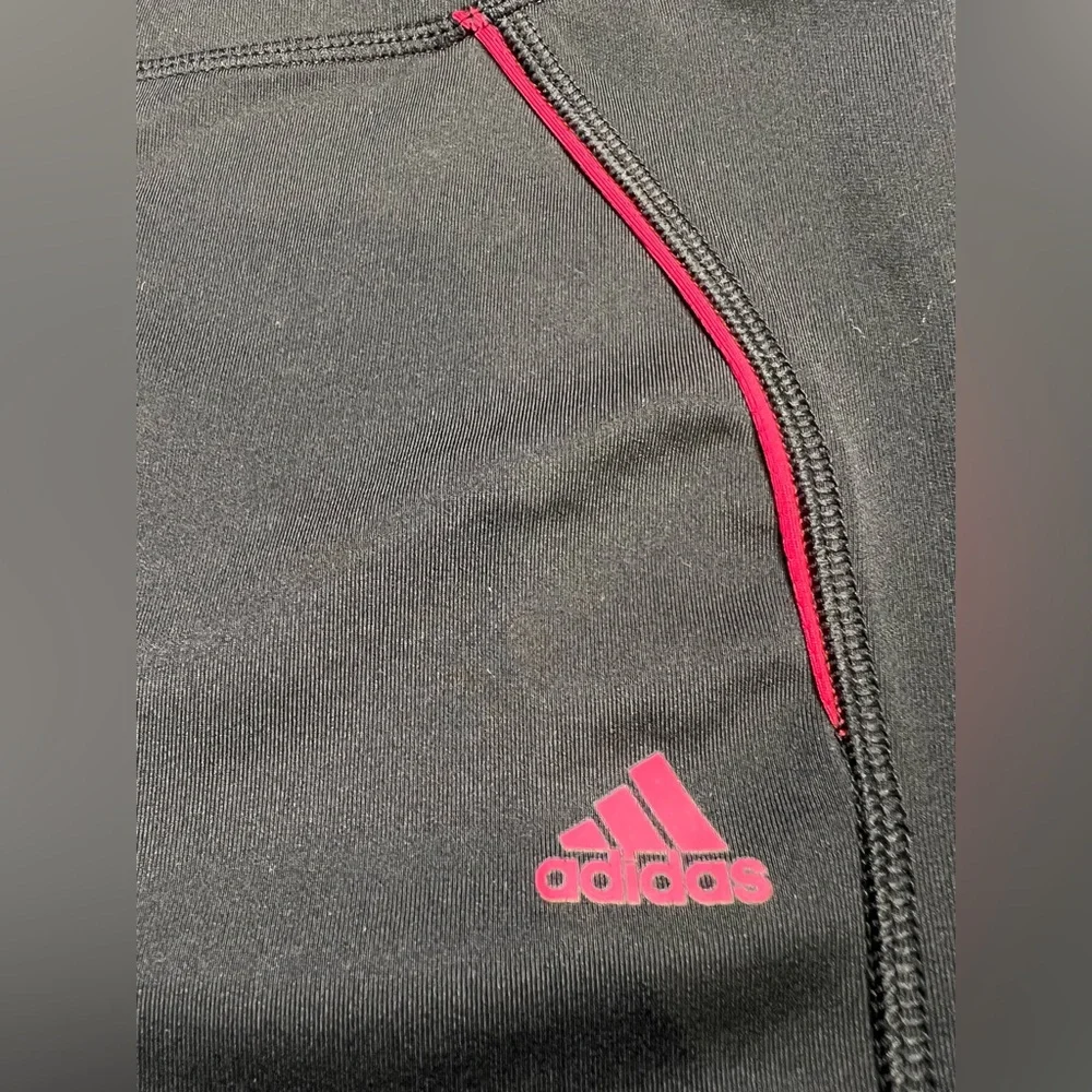 🌺Adidas Response Cropped Tight NWOT - Picture 3 of 5